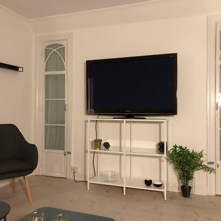 Nice 1St Floor Apartment Видо Екстериор снимка